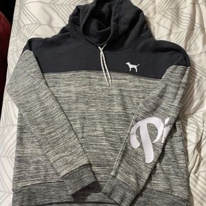 VS pink hoodie